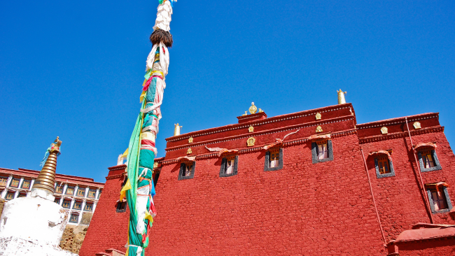 情系藏区，爱心传承——品星向援助西藏发展基金会“品星爱心公益慈善项目”捐赠善款人民币100万元